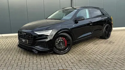 Occasion 2022 Audi Q8 S-Line SUV | € 67.940 (Super prijs)