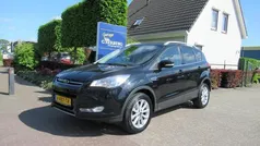 Zwart Gebruikt 2016 Ford Kuga Titanium SUV | € 14.450 (Goede deal)