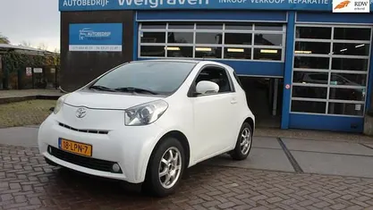 Gebruikt 2010 Toyota iQ Hatchback | € 2.750 (Eerlijke prijs)