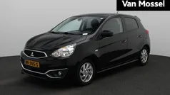 Zwart Gebruikt 2017 Mitsubishi Space Star Intense Hatchback | € 7.900 (Eerlijke prijs)