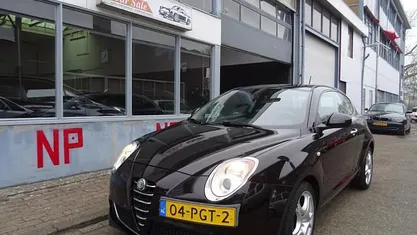 Occasion Alfa Romeo MiTo 79 PK (58 kW) 2011 Zwart Hatchback