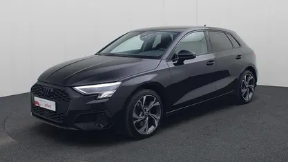 Zwart Gebruikt 2020 Audi A3 Sportback Business Hatchback | € 23.440 (Eerlijke prijs)