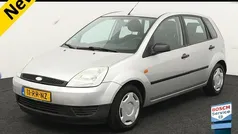 Grijs Gebruikt 2005 Ford Fiesta Futura Hatchback | € 1.950 (Eerlijke prijs)