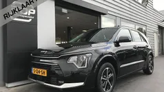 Zwart Gebruikt 2023 Kia Niro SUV | € 31.250 (Eerlijke prijs)