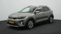 Gebruikt 2023 Kia Stonic SUV | € 25.940 (Eerlijke prijs)