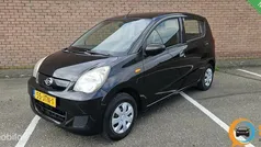 Zwart Gebruikt 2009 Daihatsu Cuore Hatchback | € 2.699 (Eerlijke prijs)