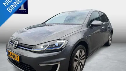 Grijs Gebruikt 2018 VW e-Golf Hatchback | € 11.899 (Eerlijke prijs)
