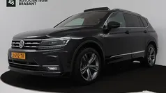 Zwart Gebruikt 2020 VW Tiguan Allspace Highline SUV | € 27.945 (Eerlijke prijs)