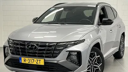 Licht grijs metallic Gebruikt 2023 Hyundai Tucson N Line SUV | € 32.925 (Eerlijke prijs)