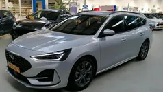 Gebruikt 2023 Ford Focus ST-Line Stationwagen | € 23.950 (Eerlijke prijs)