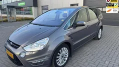 Bruin, metallic lak Gebruikt 2014 Ford S-MAX Platinum MPV | € 6.999 (Goede deal)