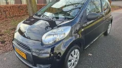 Zwart Gebruikt 2011 Citroën C1 Hatchback | € 2.895 (Eerlijke prijs)