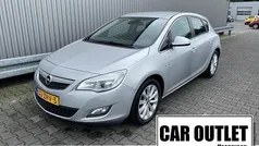 Gebruikt 2013 Opel Astra Sport Hatchback | € 5.650 (Goede deal)