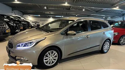 Occasion 2013 Kia Ceed Hatchback | € 10.745 (Eerlijke prijs)