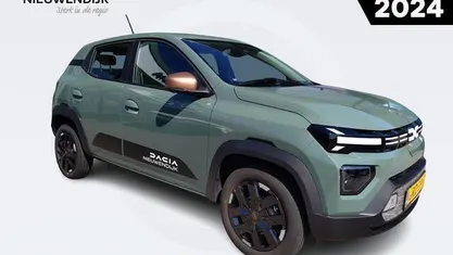 Occasion 2024 Dacia Spring Extreme Hatchback | € 16.895 (Eerlijke prijs)