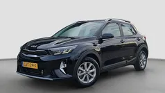 Gebruikt 2024 Kia Stonic SUV | € 23.435 (Eerlijke prijs)