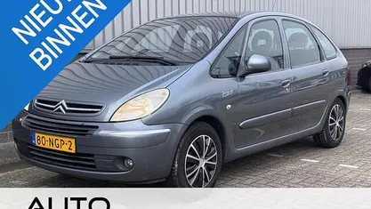 Occasion Citroën Xsara Picasso 109 PK (80 kW) 2010 Grijs MPV