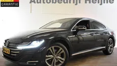 Zwart Gebruikt 2022 VW Arteon Business+ Hatchback | € 34.445 (Eerlijke prijs)