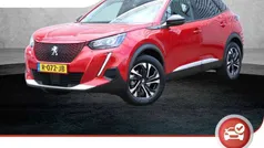 Rood Gebruikt 2022 Peugeot e-2008 Allure SUV | € 21.725 (Eerlijke prijs)