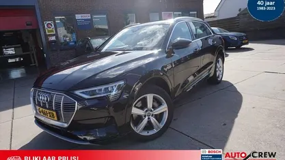 Zwart Gebruikt 2019 Audi e-tron SUV | € 24.950 (Eerlijke prijs)