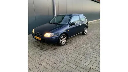 Occasion 1998 Toyota Starlet Hatchback | € 1.350 (Eerlijke prijs)