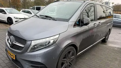 Gebruikt 2020 Mercedes V300 Avantgarde MPV | € 46.500 (Eerlijke prijs)