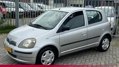 Grijs Gebruikt 2000 Toyota Yaris Sol Hatchback | € 2.990 (Eerlijke prijs)