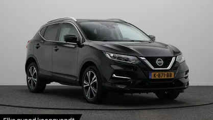 Zwart Occasion 2020 Nissan Qashqai N-Connecta SUV | € 18.440 (Eerlijke prijs)