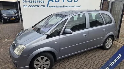 Grijs Gebruikt 2008 Opel Meriva MPV | € 2.499 (Eerlijke prijs)