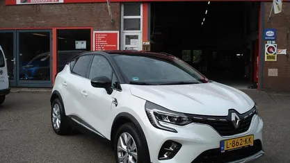 Wit Gebruikt 2021 Renault Captur Intens SUV | € 17.950 (Eerlijke prijs)