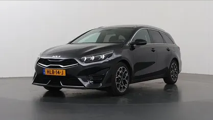 Occasion 2025 Kia Ceed GT-Line Hatchback | € 32.935 (Eerlijke prijs)