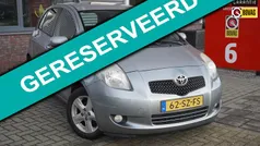 Grijs Gebruikt 2006 Toyota Yaris Luna Hatchback | € 2.895 (Eerlijke prijs)