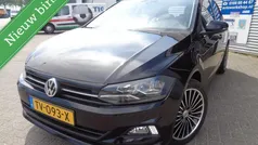 Zwart, metallic lak Gebruikt 2018 VW Polo Beats Hatchback | € 11.950 (Eerlijke prijs)