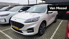 Wit Gebruikt 2022 Ford Kuga ST-Line X SUV | € 28.950 (Eerlijke prijs)