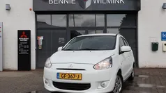 Wit Gebruikt 2015 Mitsubishi Space Star Hatchback | € 5.995 (Eerlijke prijs)