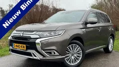 Gebruikt 2019 Mitsubishi Outlander Edition SUV | € 17.950 (Goede deal)