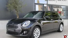 Zwart Gebruikt 2023 Mini Cooper Clubman Classic Stationwagen | € 26.890 (Eerlijke prijs)
