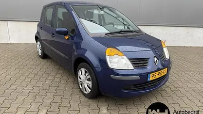 Occasion 2005 Renault Modus Dynamique MPV | € 1.395 (Eerlijke prijs)