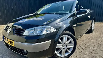 Occasion Renault Mégane Cabriolet Luxe 135 PK (99 kW) 2004 Cabriolet