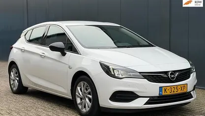 Occasion 2021 Opel Astra Hatchback | € 11.950 (Eerlijke prijs)