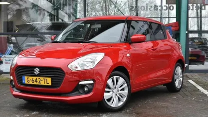 Occasion Suzuki Swift 90 PK (66 kW) 2019 Rood Hatchback