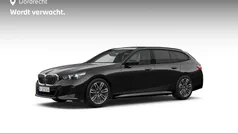 Gebruikt 2025 BMW 520 M Sport Stationwagen | € 61.895 (Eerlijke prijs)