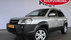 Grijs Gebruikt 2008 Hyundai Tucson Style SUV | € 3.940 (Eerlijke prijs)