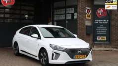Wit Gebruikt 2018 Hyundai Ioniq Sedan | € 13.995 (Super prijs)