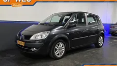 Grijs Gebruikt 2008 Renault Scénic II MPV | € 1.999 (Eerlijke prijs)