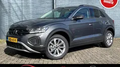 Grijs Gebruikt 2025 VW T-Roc Edition SUV | € 35.900 (Eerlijke prijs)