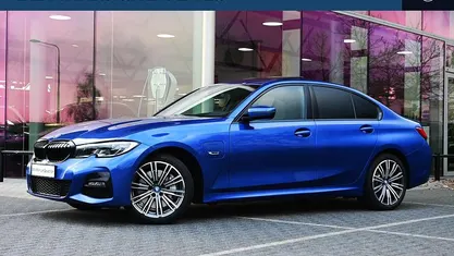 Occasion 2022 BMW 330e Executive Sedan | € 38.950 (Eerlijke prijs)