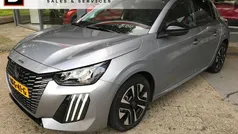 Grijs Gebruikt 2024 Peugeot 208 Allure Hatchback | € 20.950 (Eerlijke prijs)