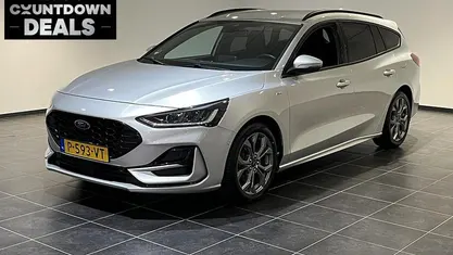 Grijs Gebruikt 2022 Ford Focus ST-Line Stationwagen | € 19.595 (Goede deal)