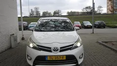 Wit Gebruikt 2013 Toyota Verso Business Edition MPV | € 9.250 (Goede deal)